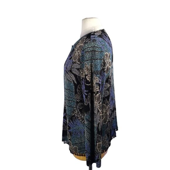 Floral Patterned Women's Jacket - Black and Blue - Picture 5 of 8